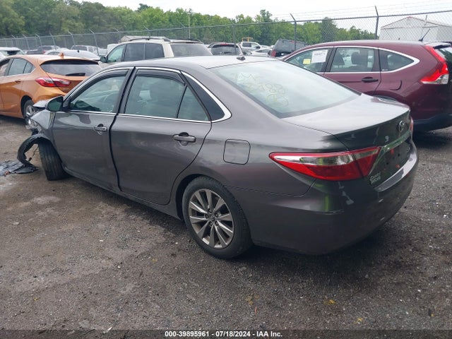 Toyota CAMRY XLE 2016 4T4BF1FK8GR573979 Image 3
