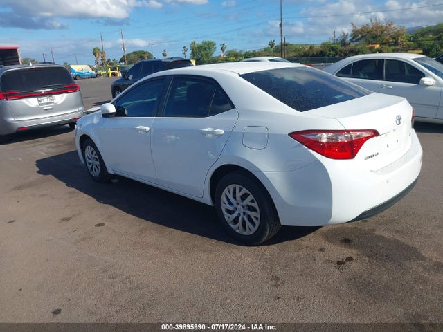 Toyota COROLLA LE 2019 5YFBURHE2KP900943 Image 3