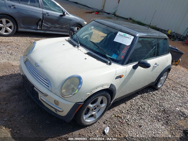 2004 MINI COOPER WMWRC33494TJ61818 Photo 1