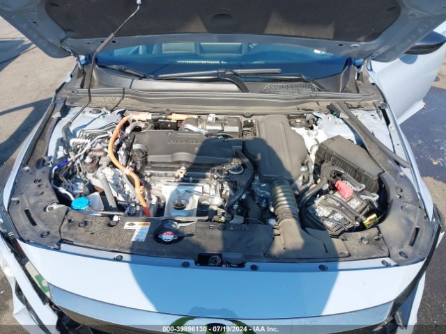 1HGCV3F27NA045562 Honda Accord Hybrid Sport
