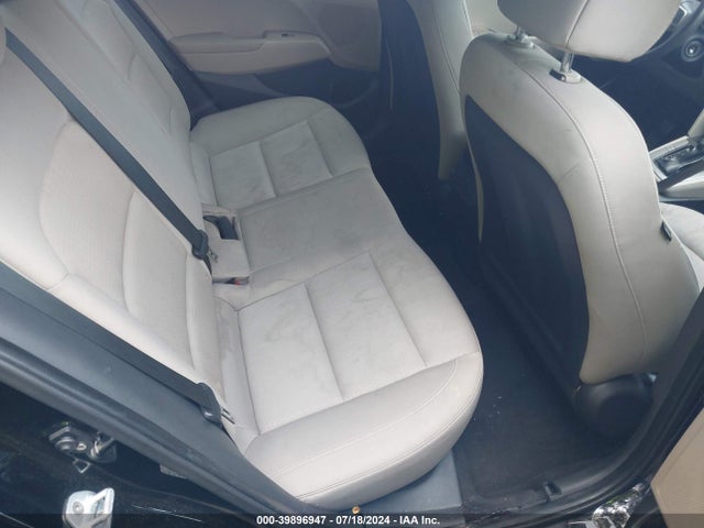 39896947 :رقم المزاد ، KMHD74LF9HU121579 vin ، 2017 Hyundai Elantra Se مزاد بيع