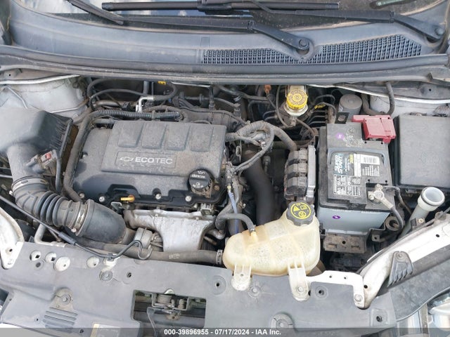 Chevrolet Sonic Ltz Auto 2015 1G1JE5SB2F4118921 Image 10