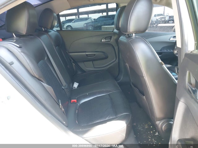 Chevrolet Sonic Ltz Auto 2015 1G1JE5SB2F4118921 Image 8