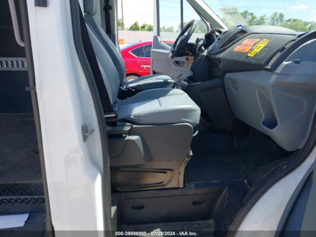 1FTBW2CM8JKA88156 Ford Transit-350