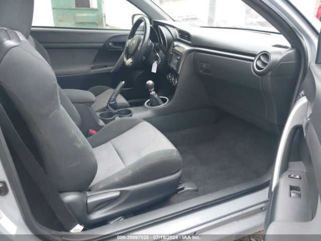 JTKJF5C79E3080194 Scion TC