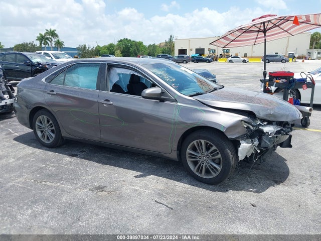 2016 4T1BF1FK8GU601807 main image