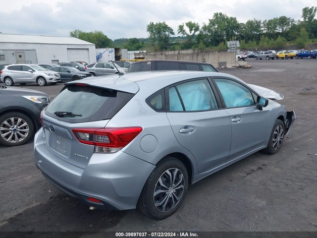 4S3GTAA68M1715428 Subaru Impreza 5-door