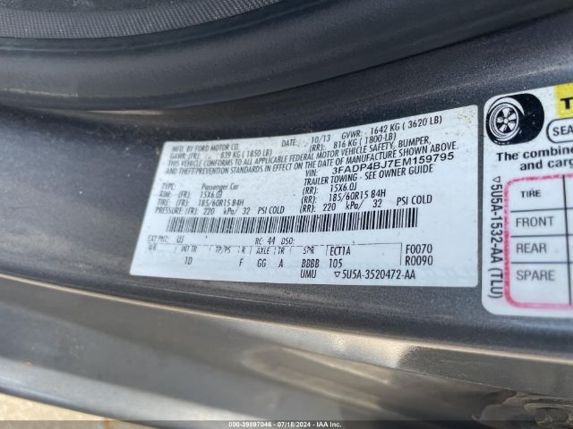 3FADP4BJ7EM159795 Ford Fiesta