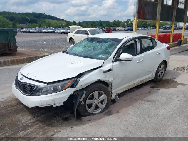 KIA Optima Lx 2015 5XXGM4A73FG377564 Image 2