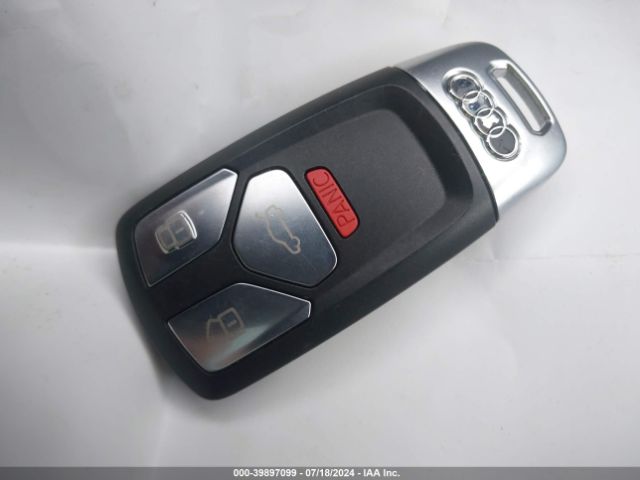 WA1LAAF74HD019153 Audi Q7 3.0t Premium