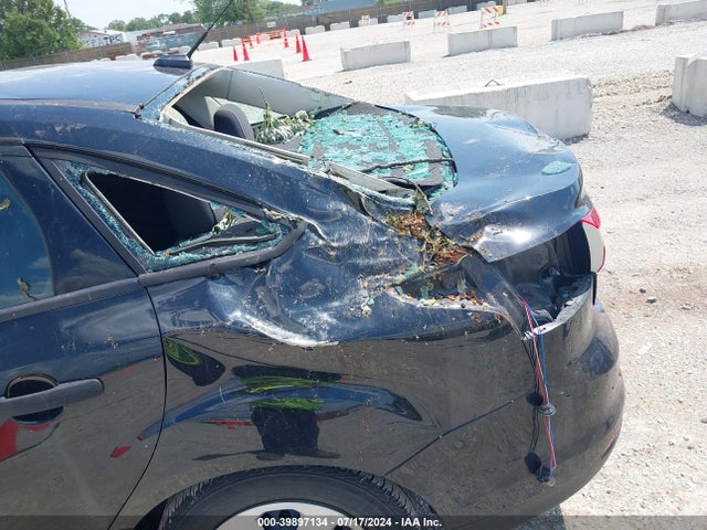 Ford FOCUS S 2014 1FADP3E24EL205342 Image 17