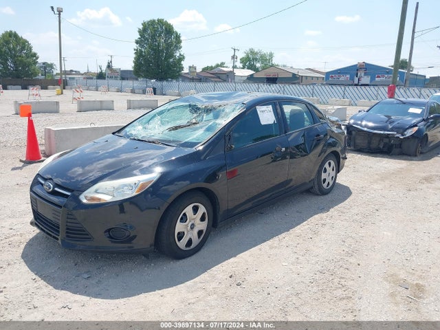 Ford FOCUS S 2014 1FADP3E24EL205342 Image 2