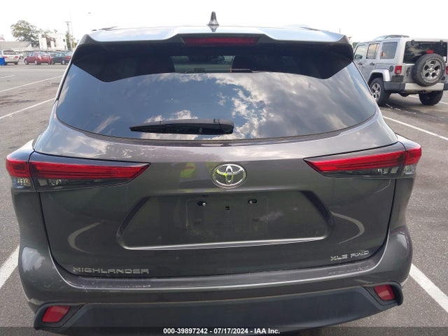 Toyota Highlander Xle 2022 5TDGZRBH5NS559818 Image 16