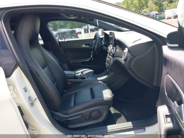 WDDSJ4GB6GN313674 Mercedes-Benz CLA 250 4MATIC