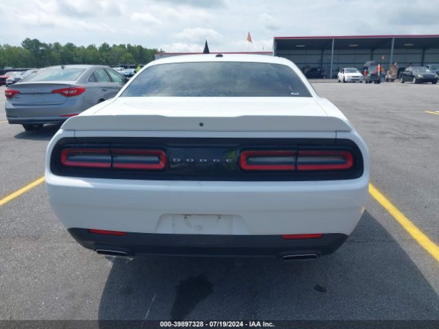 2C3CDZJG0KH540548 Dodge Challenger Gt