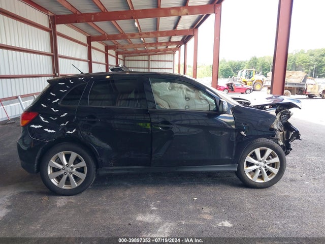 4A4AR3AUXFE041026 Mitsubishi Outlander Sport Es