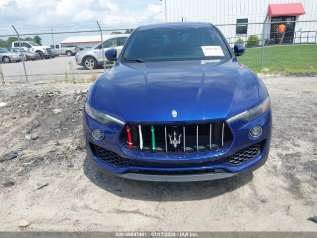 ZN661XUA8HX225805 Maserati Levante