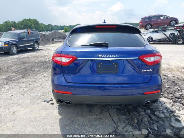 ZN661XUA8HX225805 Maserati Levante