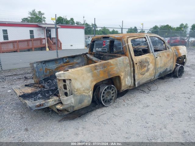 3GCUKREC6JG569113 Chevrolet Silverado 1500 2lt