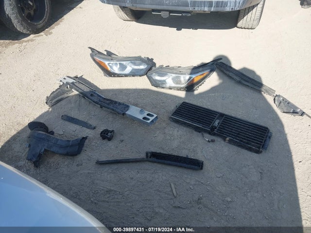 Chevrolet EQUINOX LS 2019 3GNAXHEV1KS655483 Image 12