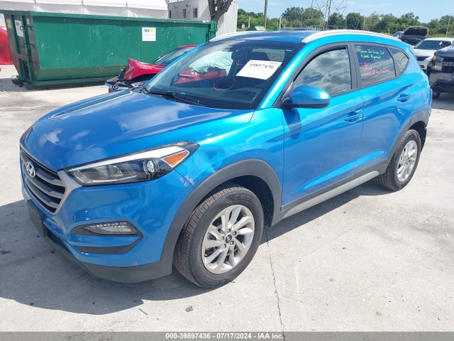 Hyundai TUCSON SE 2017 KM8J3CA45HU302950 Image 2