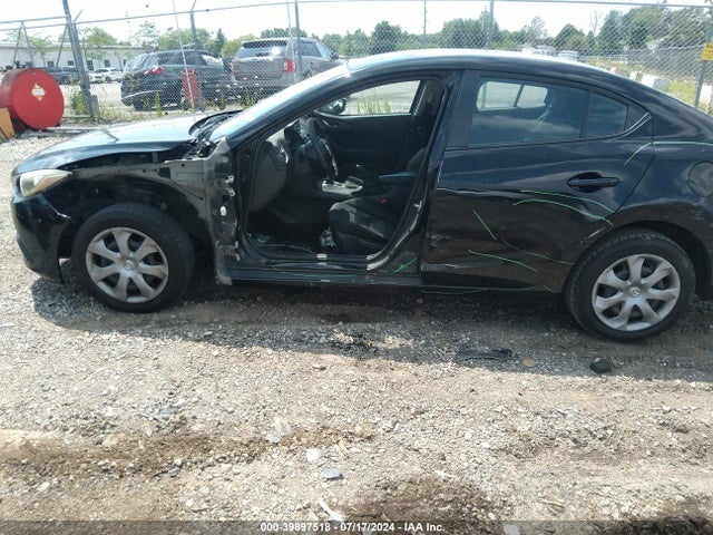 Mazda Mazda3 I Sport 2014 JM1BM1U77E1181352 Image 6
