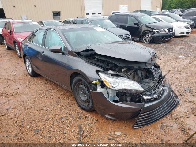 Toyota CAMRY LE 2015 4T4BF1FK8FR479972 головне зображення