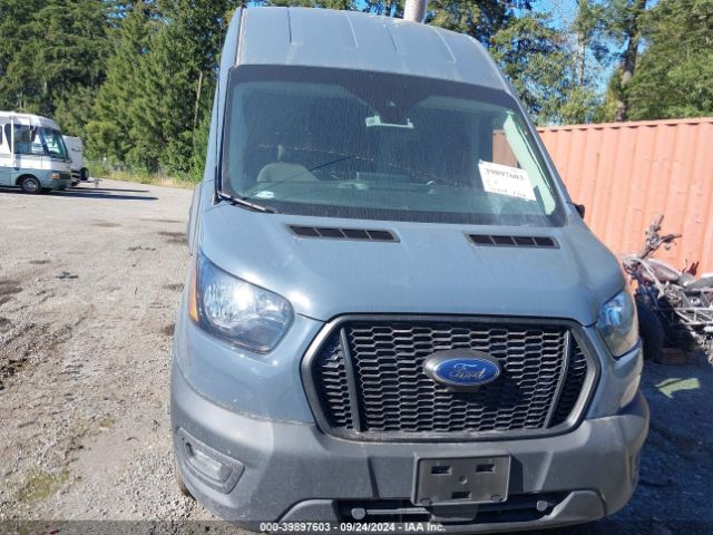 1FTBR3X82NKA15333 Ford Transit-250 Cargo Van