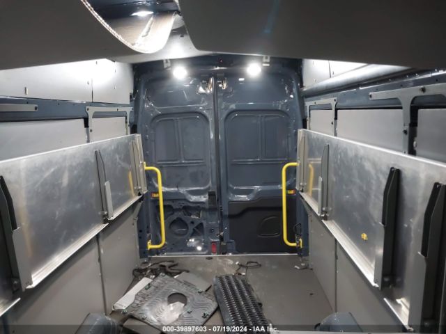 1FTBR3X82NKA15333 Ford Transit-250 Cargo Van