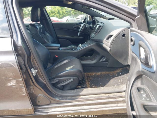 1C3CCCBB1GN178635 Chrysler 200 S
