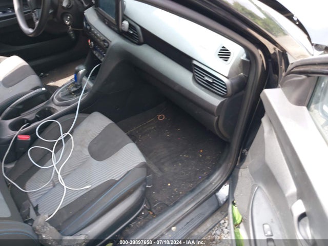 Hyundai Veloster 2.0 2019 KMHTG6AF4KU005157 Image 5