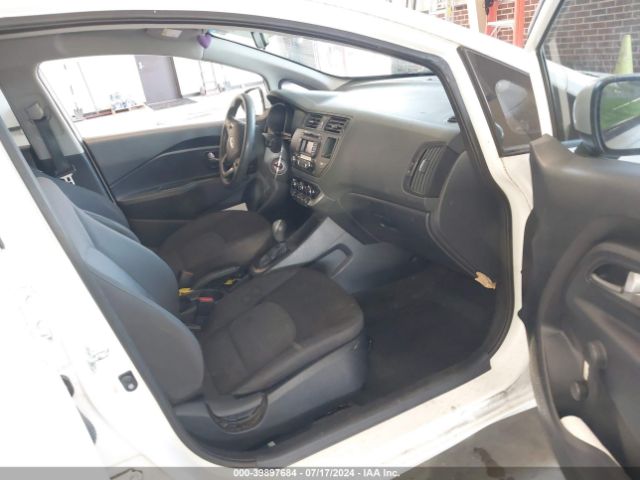 KNADM4A3XE6395294 KIA RIO LX