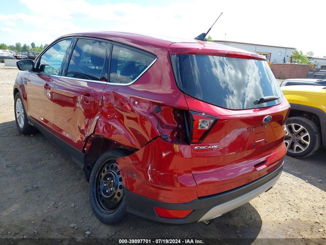Ford ESCAPE SE 2019 1FMCU9GD0KUB24789 Image 3