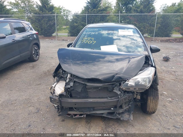 VNKKTUD30HA075810 Toyota YARIS L