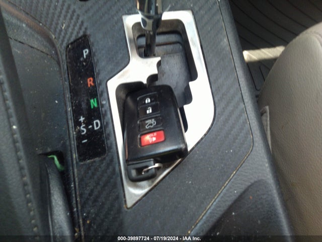 Toyota Rav4 Limited 2014 JTMDFREV7ED092006 Image 11