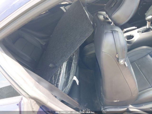 1FA6P8CFXJ5154388 Ford Mustang Gt Premium