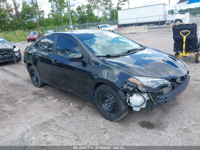 Toyota COROLLA LE 2017 2T1BURHE5HC884858 головне зображення