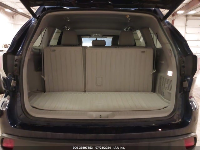 Toyota Highlander Le Plus V6 2016 5TDZKRFH8GS155874 Image 12