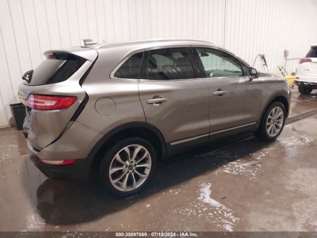 5LMCJ2D96HUL16286 Lincoln MKC SELECT
