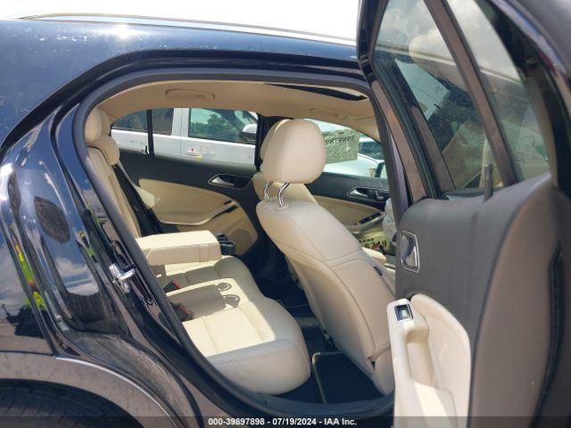 WDCTG4GB3KJ589656 Mercedes-Benz Gla 250 4matic