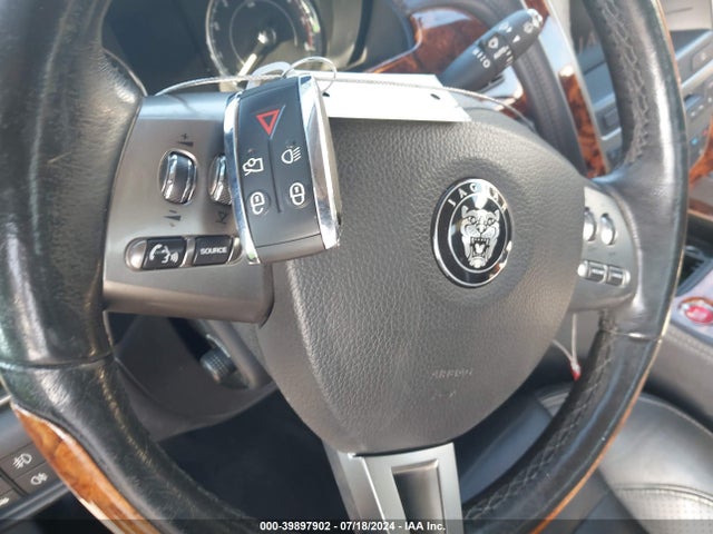 2007 JAGUAR XK SAJWA44B175B15900 Photo 10
