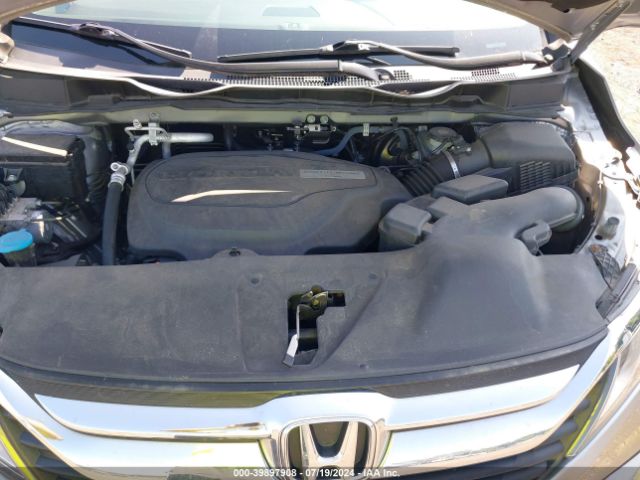 5FNRL6H28JB092078 Honda ODYSSEY LX