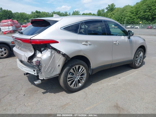 Toyota Venza Xle 2022 JTEAAAAH2NJ105289 Image 4