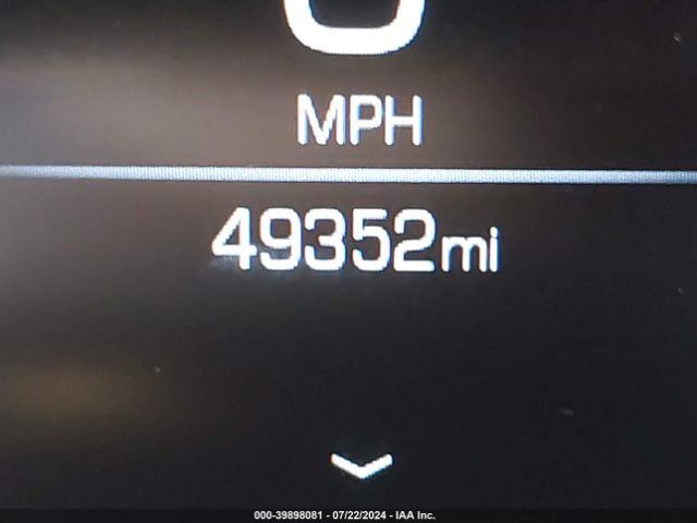 1GYKNGRS8JZ164952 Cadillac Xt5 Platinum