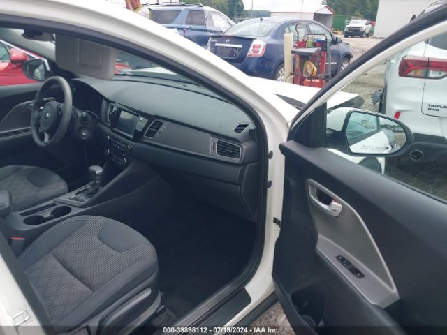 KNDCB3LC4H5036772 KIA NIRO FE