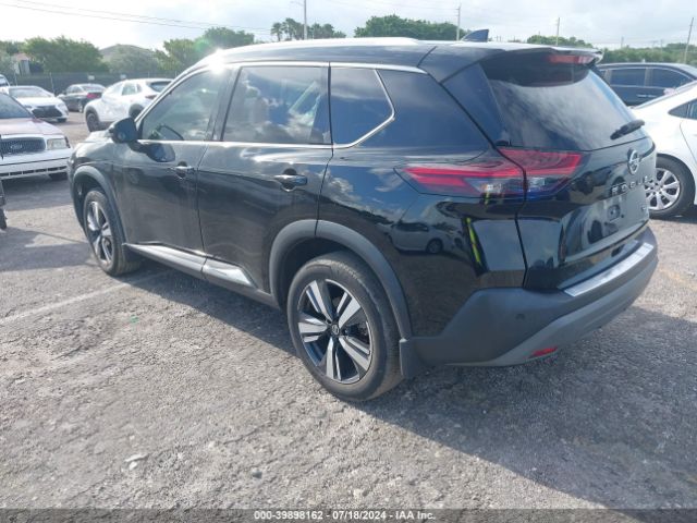 5N1AT3CA9MC815881 Nissan Rogue Sl Fwd