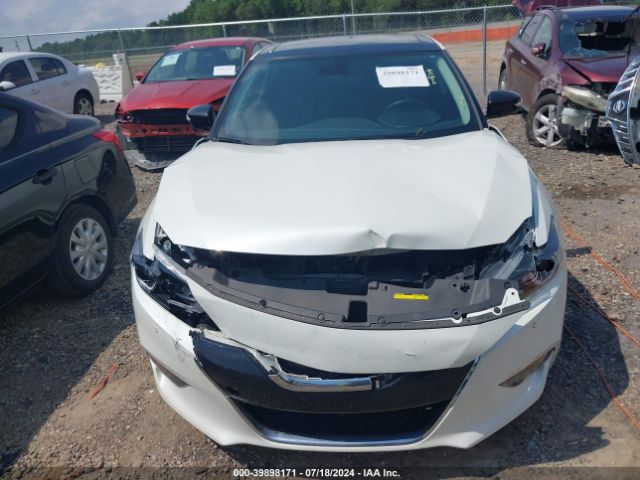 1N4AA6AP1JC406715 Nissan Maxima 3.5 Platinum