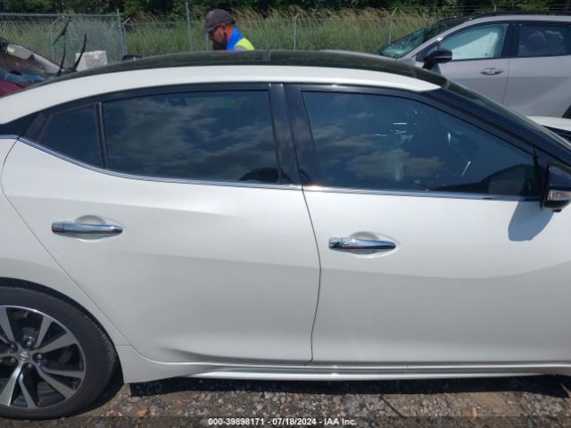 1N4AA6AP1JC406715 Nissan Maxima 3.5 Platinum