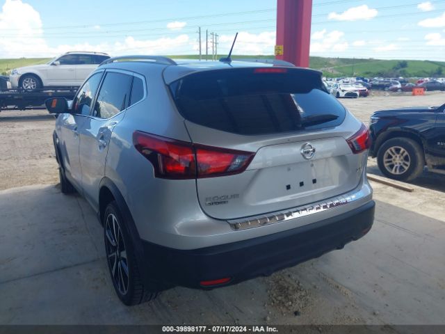 JN1BJ1CPXKW239241 Nissan Rogue Sport Sl