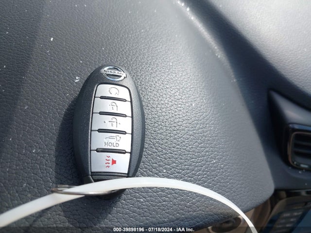 Nissan Rogue Sl 2017 5N1AT2MT3HC790248 Image 11